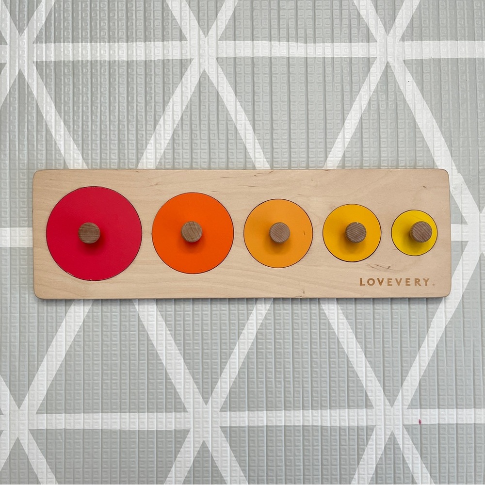 Lovevery Circle of Friends Puzzle